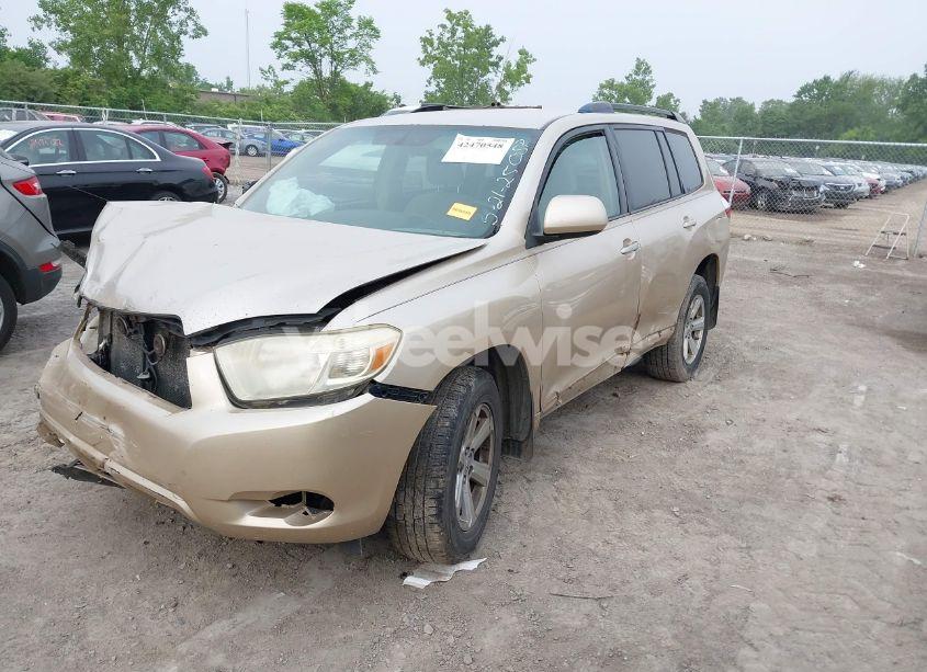 Photo 2 of 2008 Toyota Highlander (VIN JTEES41A582024496)
