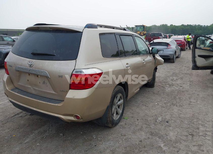 Photo 4 of 2008 Toyota Highlander (VIN JTEES41A582024496)