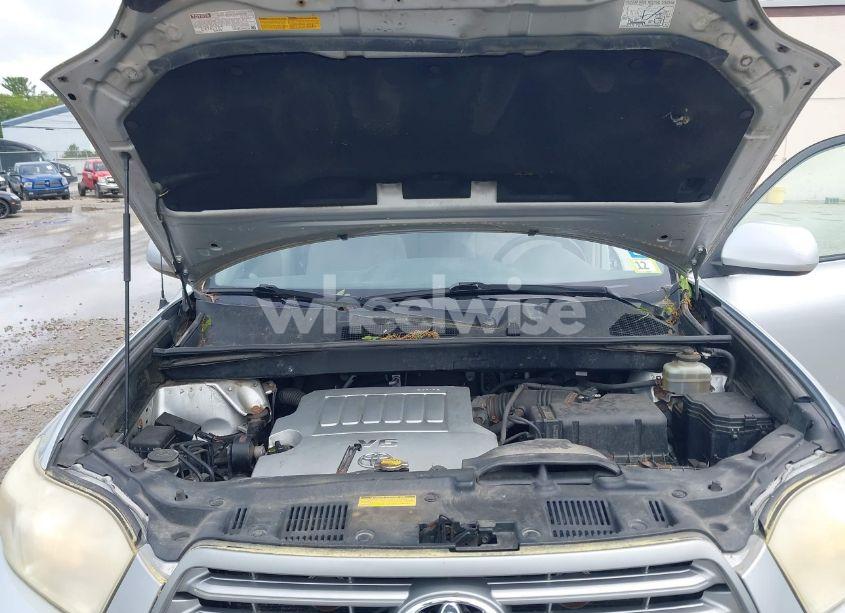 Photo 10 of 2008 Toyota Highlander (VIN JTEES41A782055040)