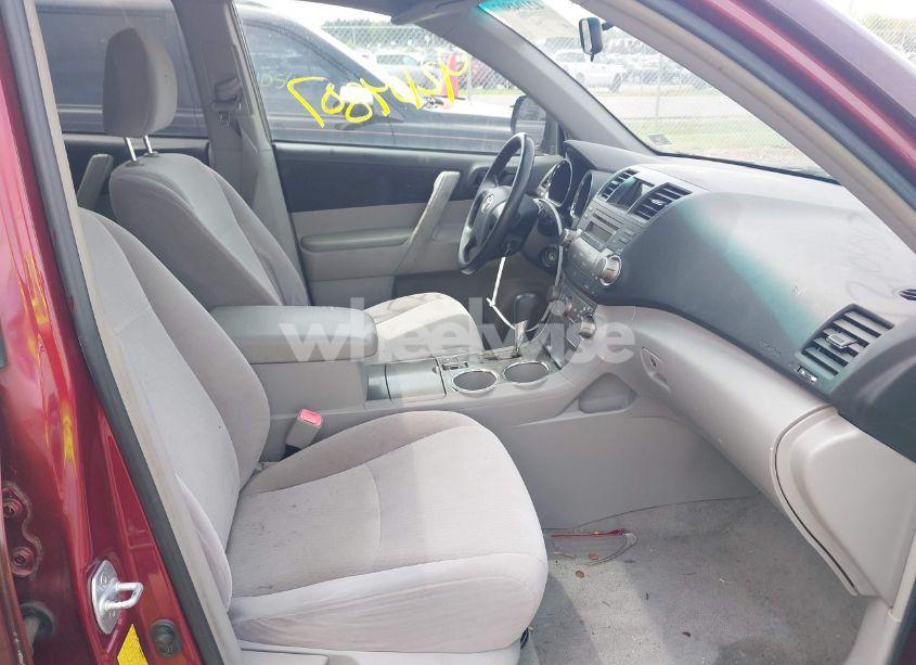 Photo 5 of 2008 Toyota Highlander (VIN JTEES41A982097287)