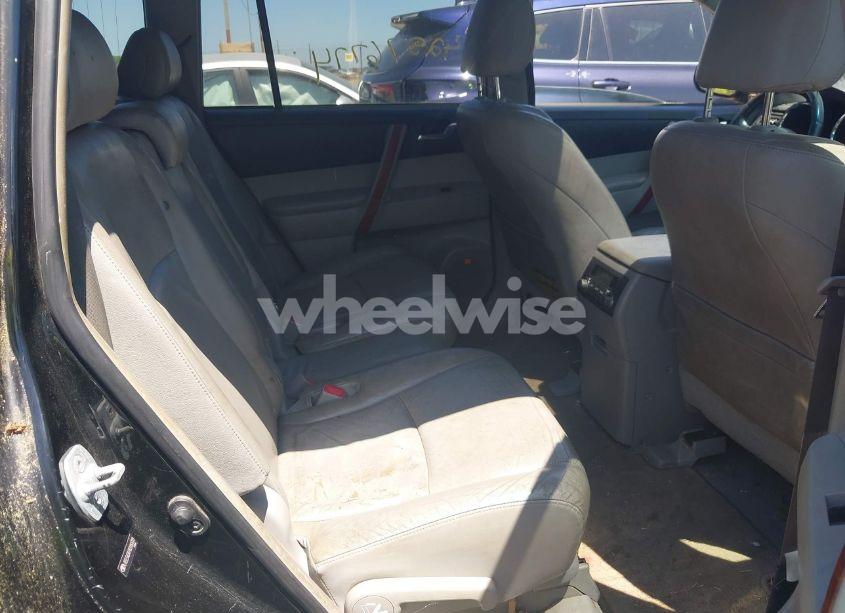 Photo 8 of 2008 Toyota Highlander LIMITED (VIN JTEES42A182060720)