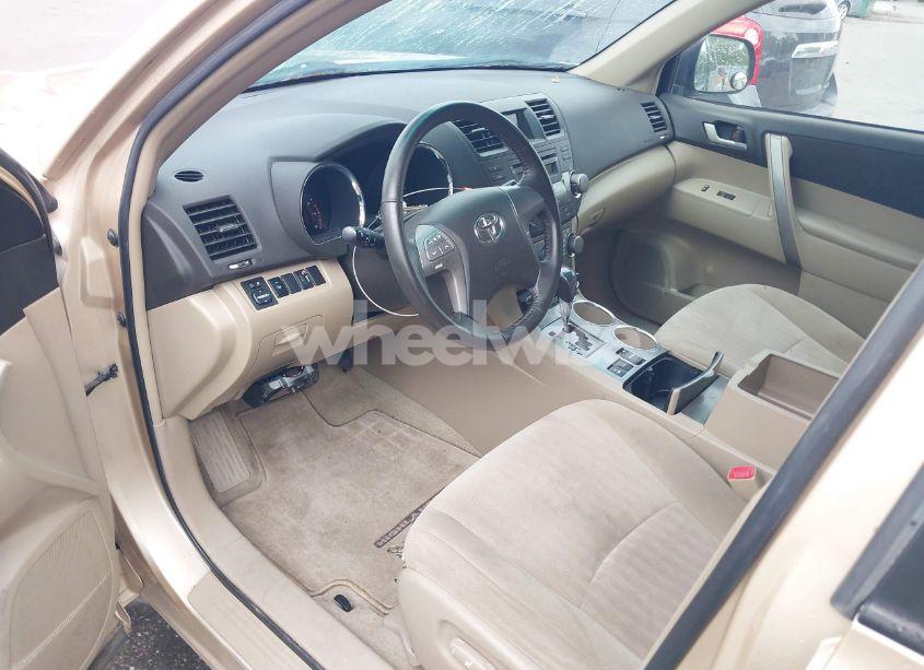 Photo 5 of 2008 Toyota Highlander SPORT (VIN JTEES43A682018882)