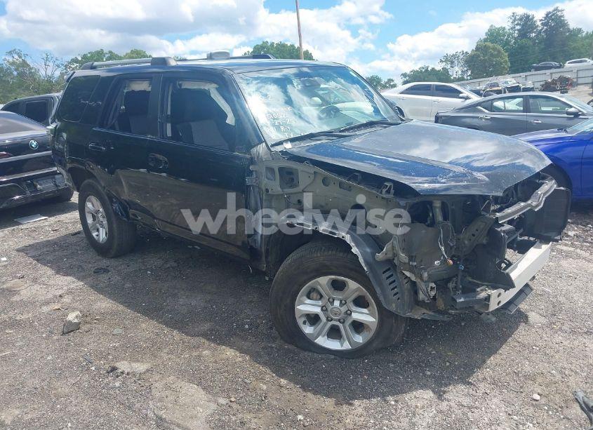 2022 Toyota 4runner SR5 (VIN JTEEU5JR0N5257119) main photo