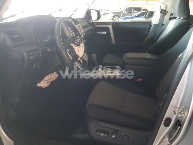 Photo 11 of 2023 TOYOTA 4RUNNER SR5 N/A (VIN JTEEU5JR5P5289017)