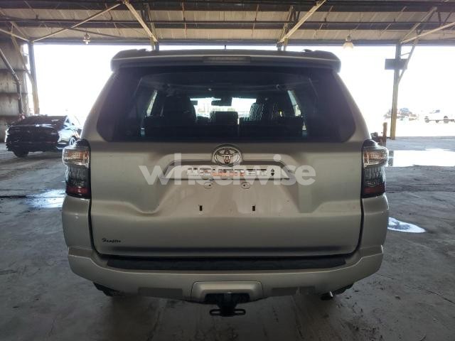 Photo 4 of 2023 TOYOTA 4RUNNER SR5 N/A (VIN JTEEU5JR5P5289017)