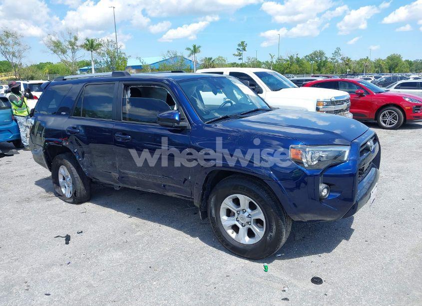 Photo 12 of 2021 Toyota 4runner SR5 (VIN JTEEU5JR7M5238629)