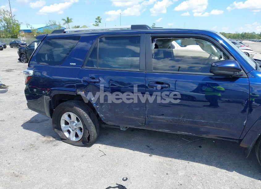 Photo 6 of 2021 Toyota 4runner SR5 (VIN JTEEU5JR7M5238629)