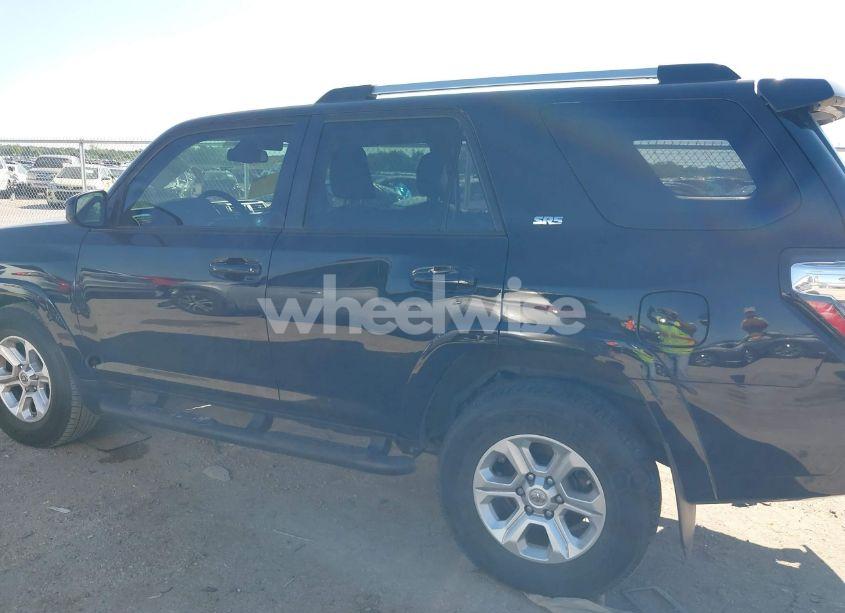 Photo 14 of 2021 Toyota 4runner SR5 (VIN JTEEU5JR7M5242390)