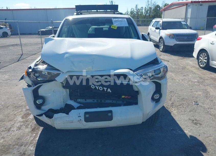 Photo 12 of 2021 Toyota 4runner SR5 (VIN JTEEU5JR7M5249971)