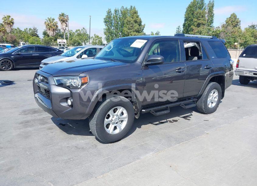 Photo 2 of 2023 Toyota 4runner SR5 (VIN JTEEU5JR7P5301992)