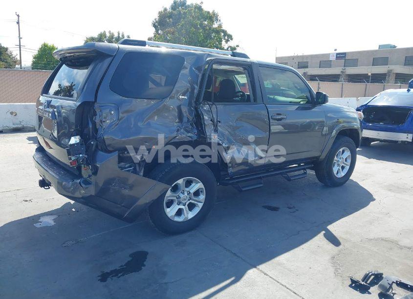 Photo 4 of 2023 Toyota 4runner SR5 (VIN JTEEU5JR7P5301992)