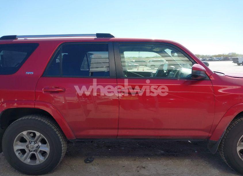 Photo 14 of 2021 Toyota 4runner SR5 (VIN JTEEU5JR9M5236350)