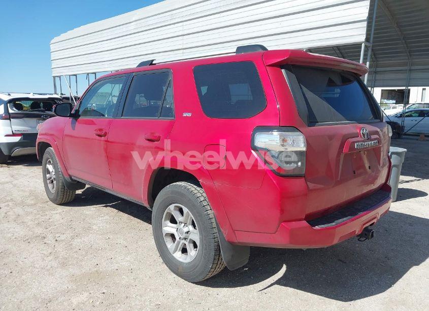Photo 3 of 2021 Toyota 4runner SR5 (VIN JTEEU5JR9M5236350)