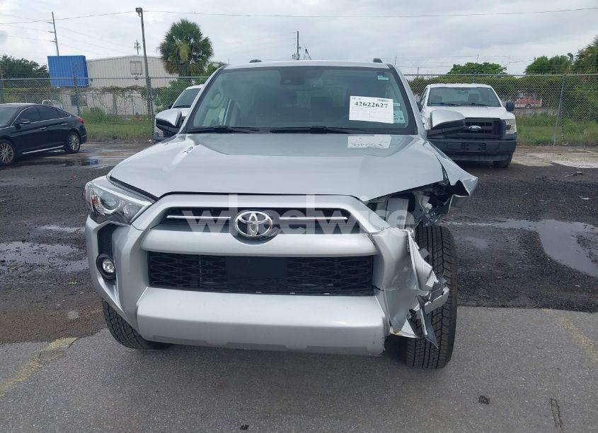Photo 12 of 2024 Toyota 4runner SR5 (VIN JTEEU5JR9R5309272)