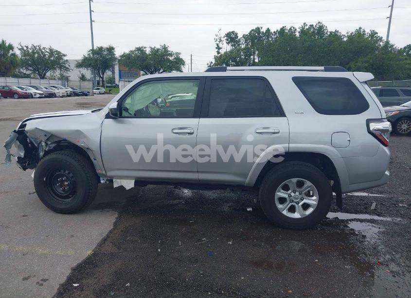 Photo 14 of 2024 Toyota 4runner SR5 (VIN JTEEU5JR9R5309272)
