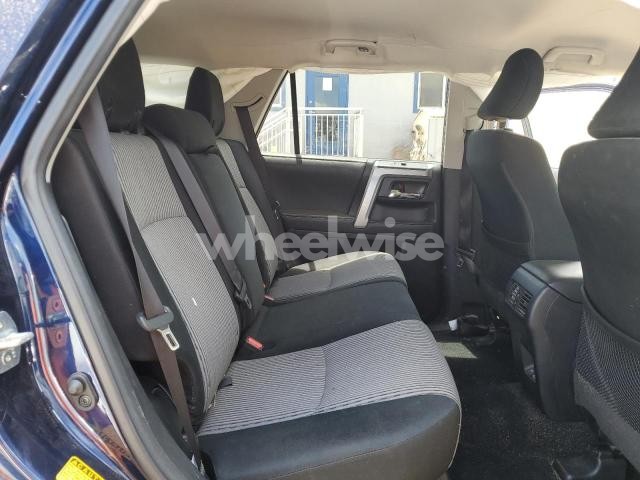 Photo 9 of 2024 TOYOTA 4RUNNER SR5 N/A (VIN JTEEU5JRXR5314819)