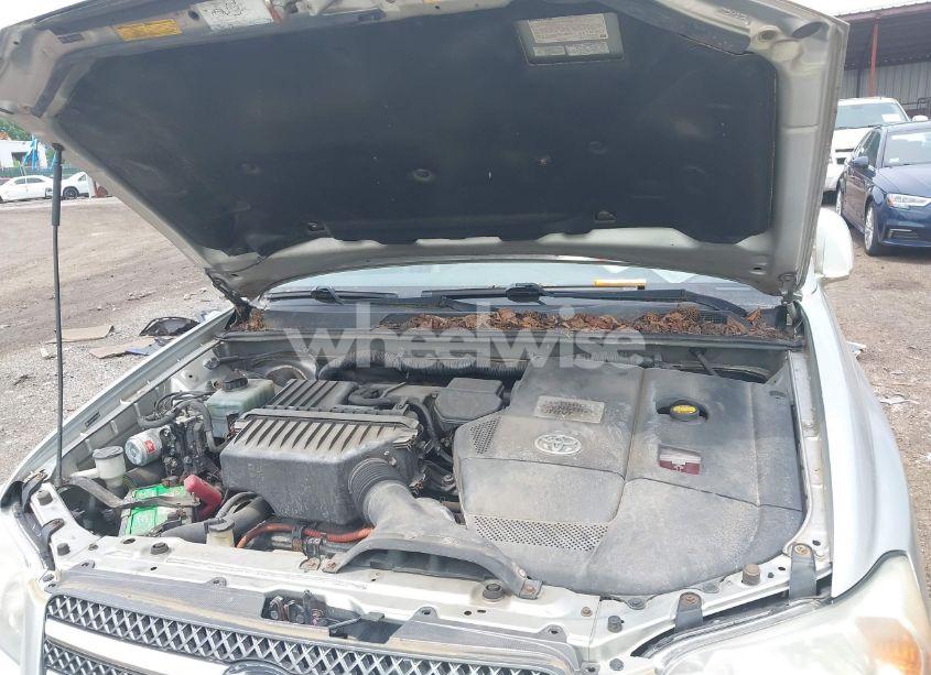 Photo 10 of 2006 Toyota Highlander HYBRID LIMITED V6 (VIN JTEEW21A160026750)