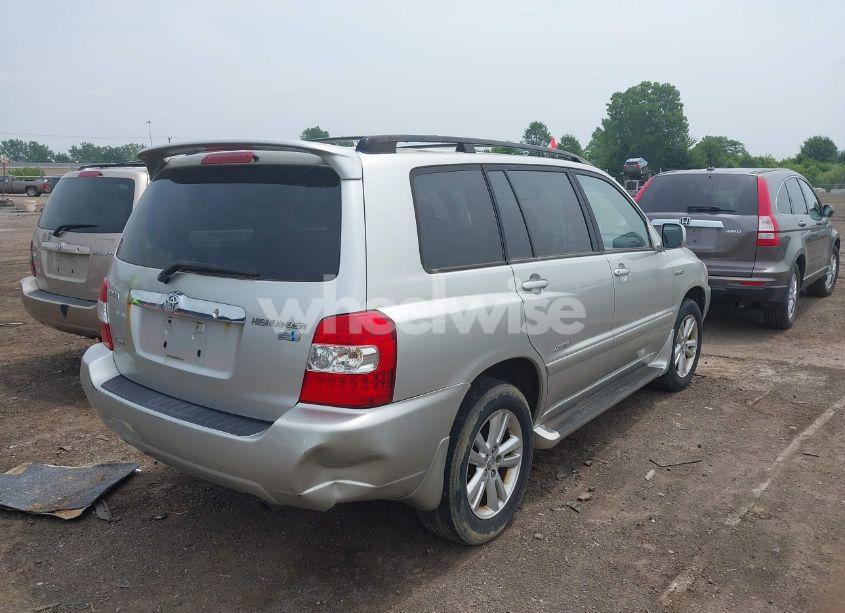Photo 4 of 2006 Toyota Highlander HYBRID LIMITED V6 (VIN JTEEW21A160026750)