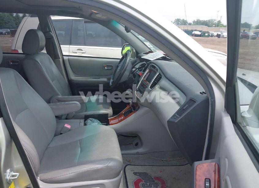 Photo 5 of 2006 Toyota Highlander HYBRID LIMITED V6 (VIN JTEEW21A160026750)