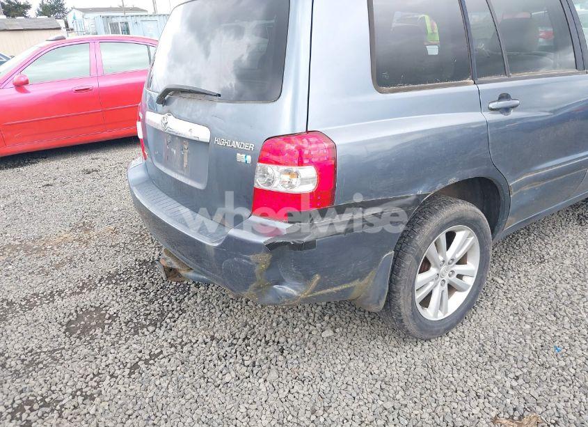 Photo 6 of 2006 Toyota Highlander HYBRID LIMITED V6/V6 (VIN JTEEW21A260022786)