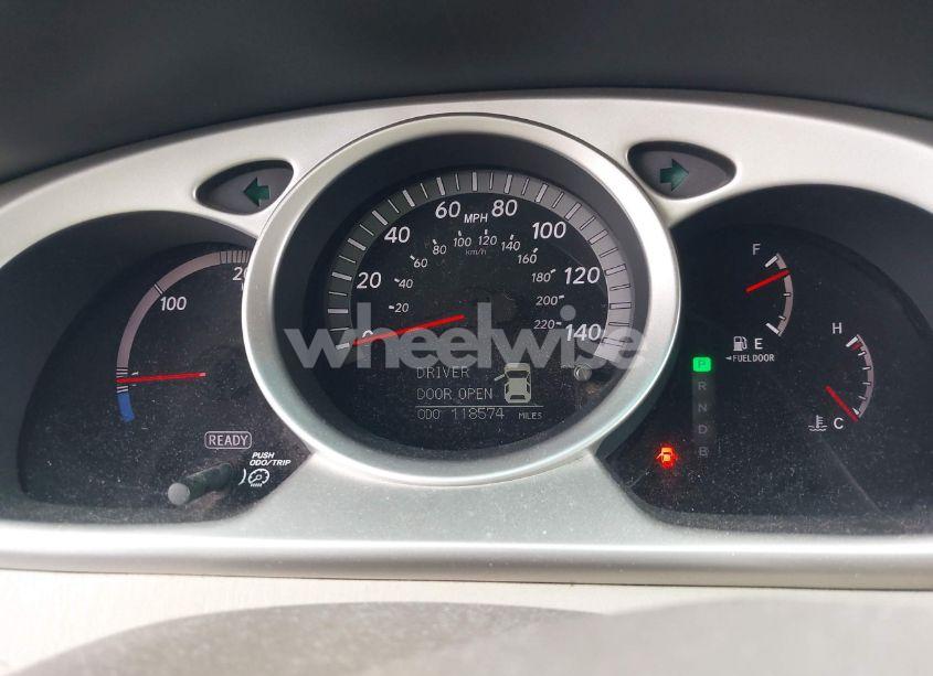 Photo 7 of 2006 Toyota Highlander HYBRID LIMITED V6/V6 (VIN JTEEW21A260022786)