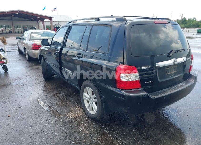 Photo 3 of 2006 Toyota Highlander HYBRID V6 (VIN JTEEW21A460016407)