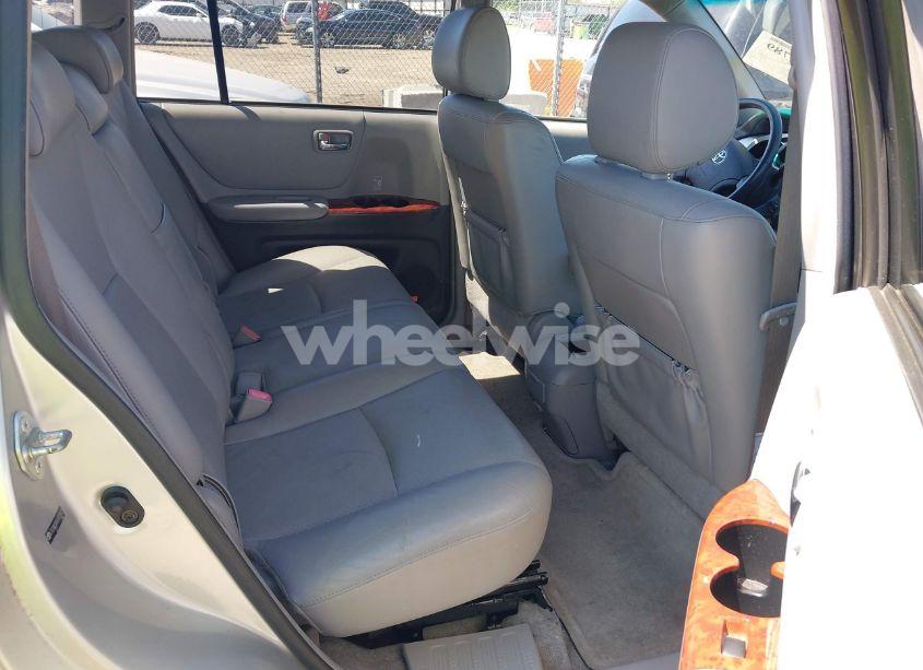 Photo 8 of 2006 Toyota Highlander HYBRID LIMITED V6 (VIN JTEEW21A560001432)