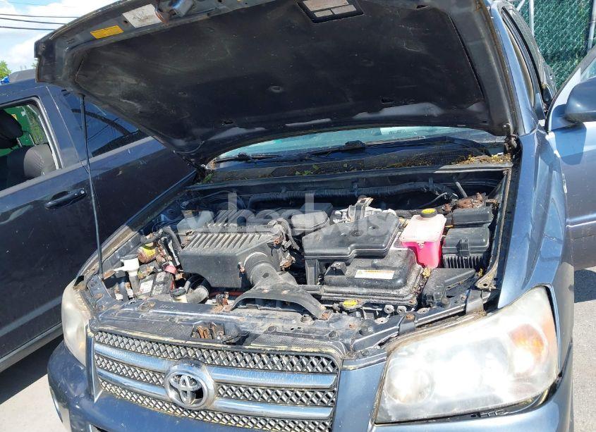 Photo 10 of 2006 Toyota Highlander HYBRID LIMITED V6 (VIN JTEEW21A560012012)