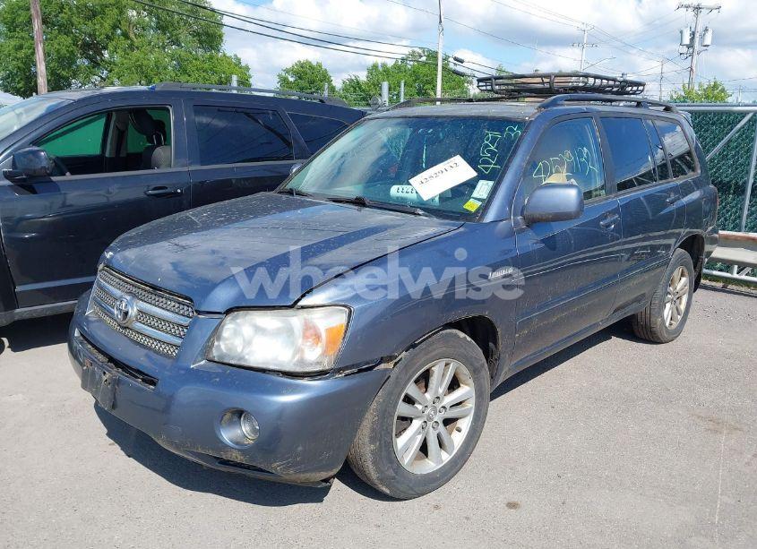 Photo 2 of 2006 Toyota Highlander HYBRID LIMITED V6 (VIN JTEEW21A560012012)