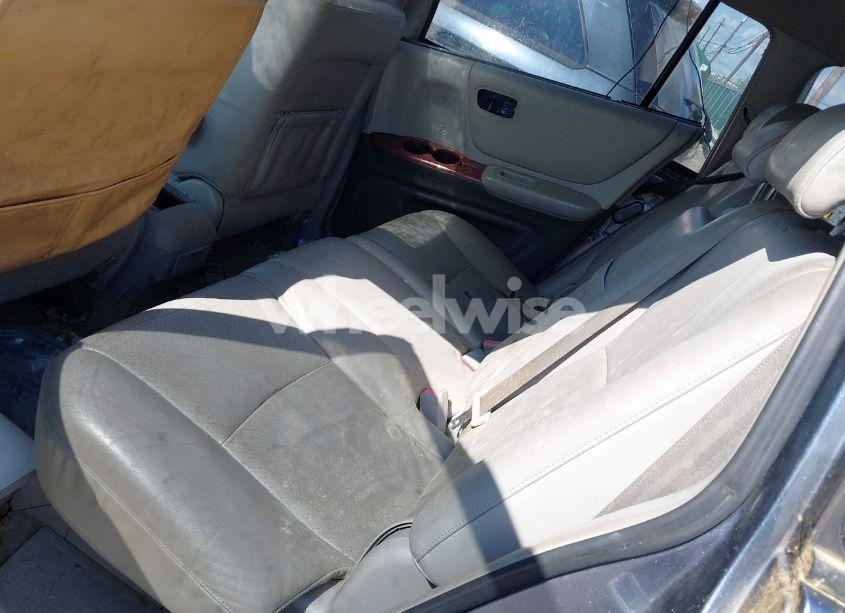 Photo 8 of 2006 Toyota Highlander HYBRID LIMITED V6 (VIN JTEEW21A560012012)