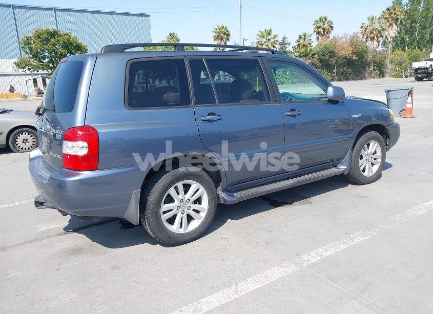 Photo 4 of 2006 Toyota Highlander HYBRID V6 (VIN JTEEW21A760020838)