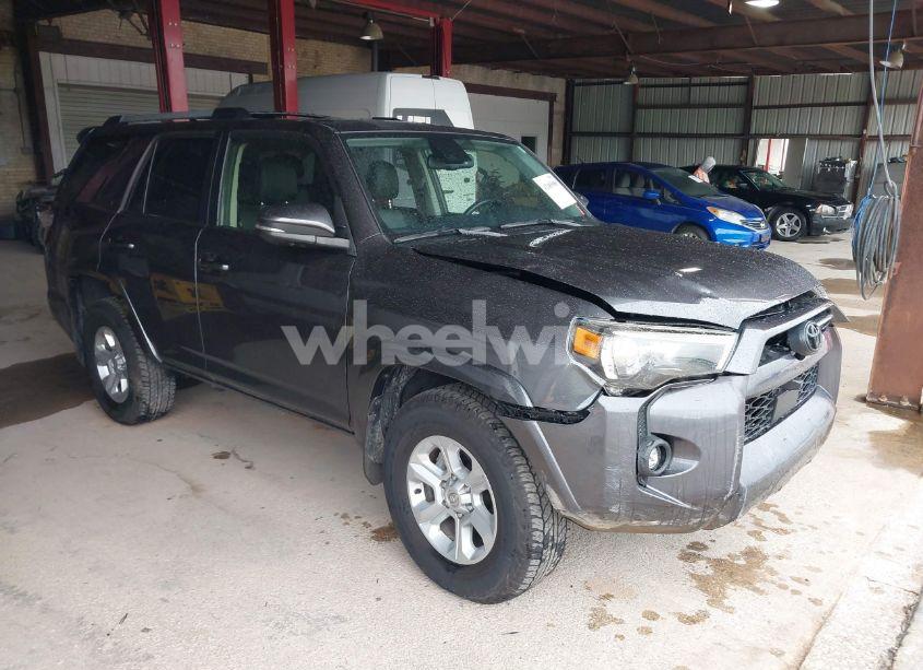 2023 Toyota 4runner SR5 PREMIUM (VIN JTEFU5JR2P5283583) main photo