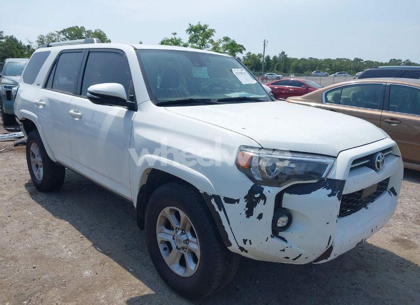 2023 Toyota 4runner SR5 PREMIUM (VIN JTEFU5JR3P5294222) main photo