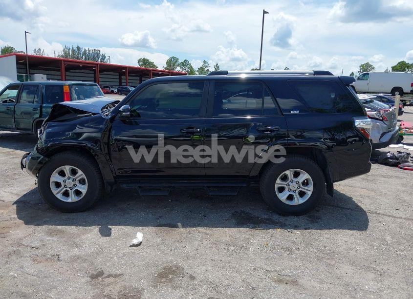 Photo 14 of 2021 Toyota 4runner SR5 PREMIUM (VIN JTEFU5JR7M5239221)