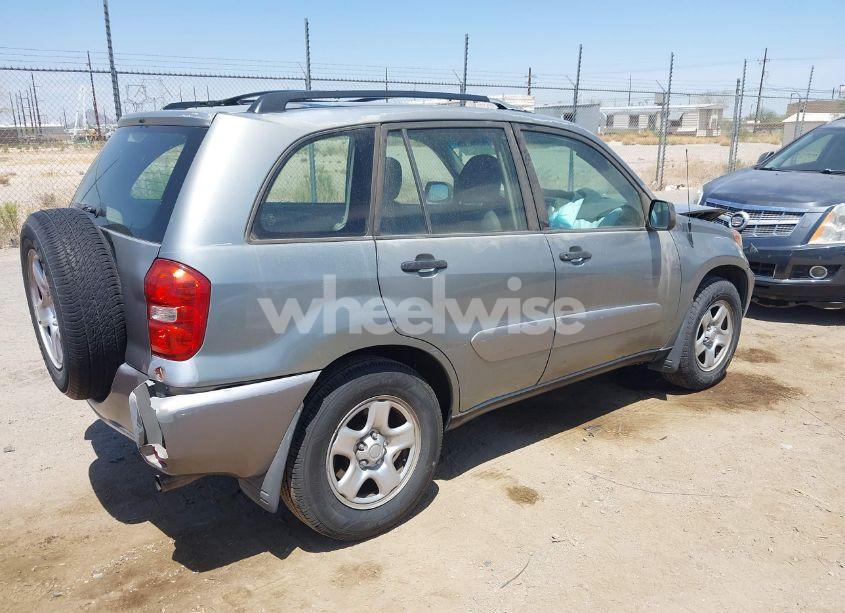 Photo 4 of 2004 Toyota Rav4 (VIN JTEGD20V040044561)