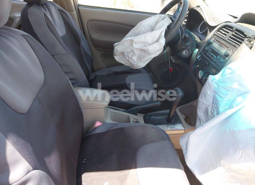 Photo 5 of 2004 Toyota Rav4 (VIN JTEGD20V040044561)