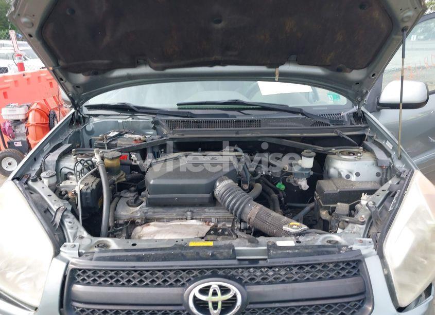Photo 10 of 2004 Toyota Rav4 (VIN JTEGD20V140025663)