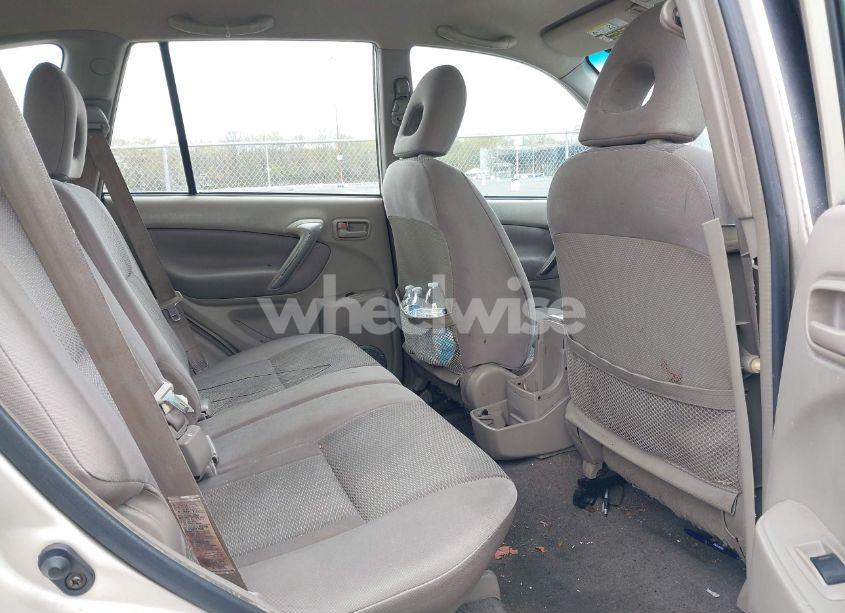 Photo 8 of 2004 Toyota Rav4 (VIN JTEGD20V140031172)