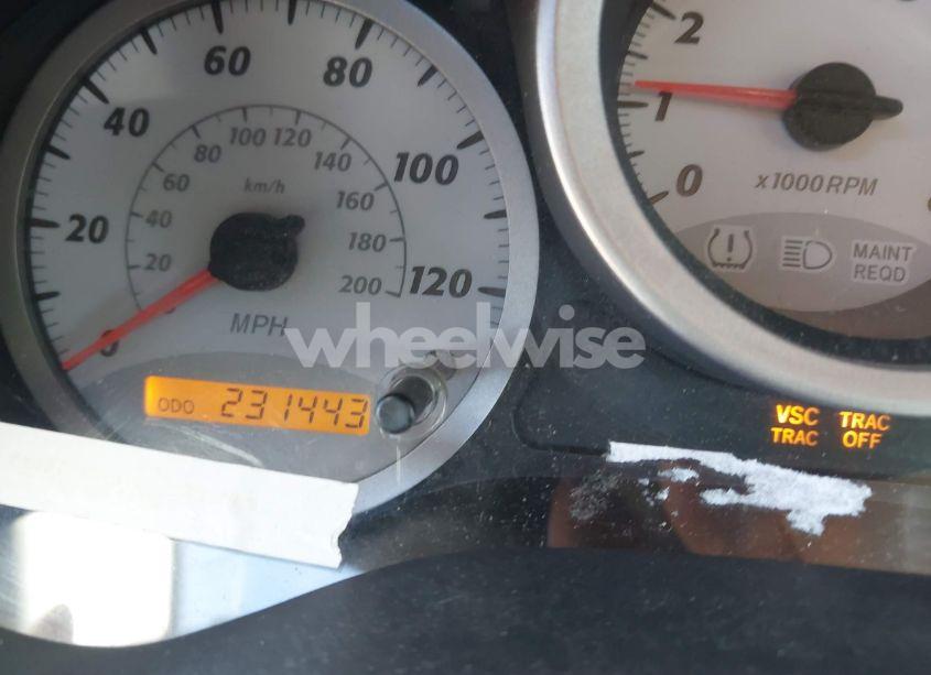 Photo 7 of 2004 Toyota Rav4 (VIN JTEGD20V240026238)