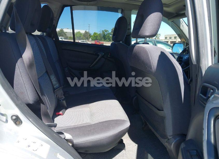 Photo 8 of 2004 Toyota Rav4 (VIN JTEGD20V240026238)