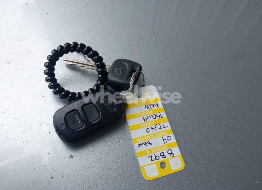 Photo 11 of 2004 Toyota Rav4 (VIN JTEGD20V240027583)