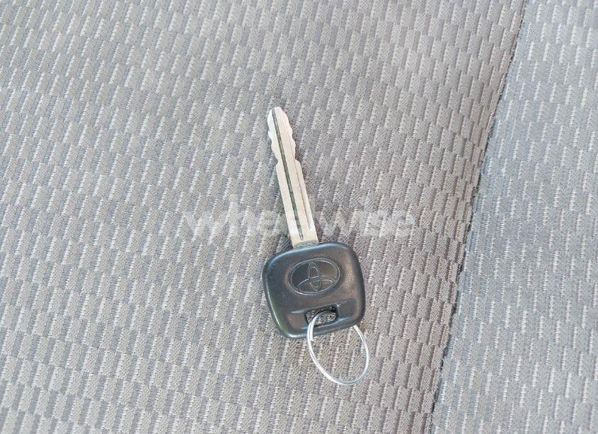 Photo 11 of 2004 Toyota Rav4 (VIN JTEGD20V240046828)