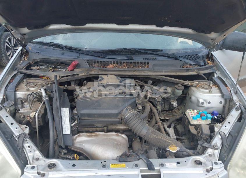 Photo 10 of 2005 Toyota Rav4 (VIN JTEGD20V350049223)