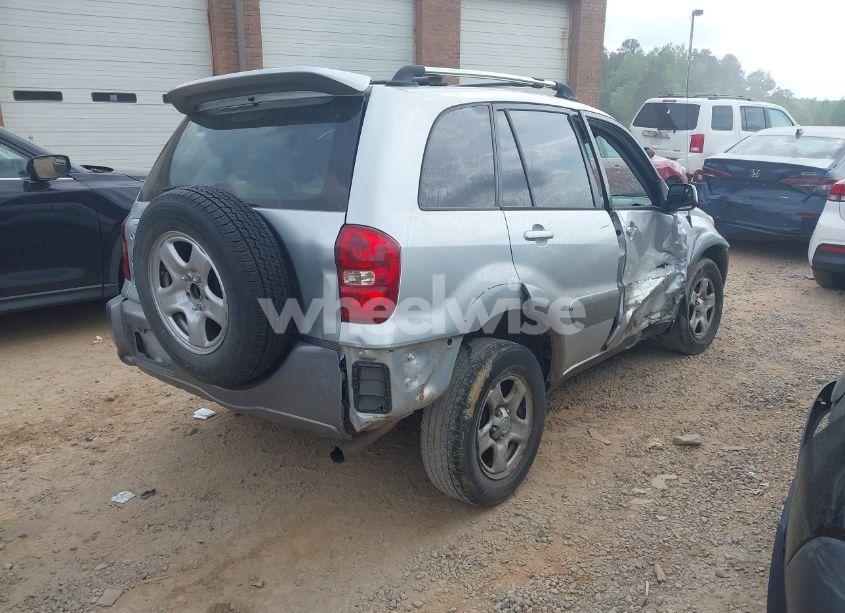 Photo 4 of 2005 Toyota Rav4 (VIN JTEGD20V350049223)