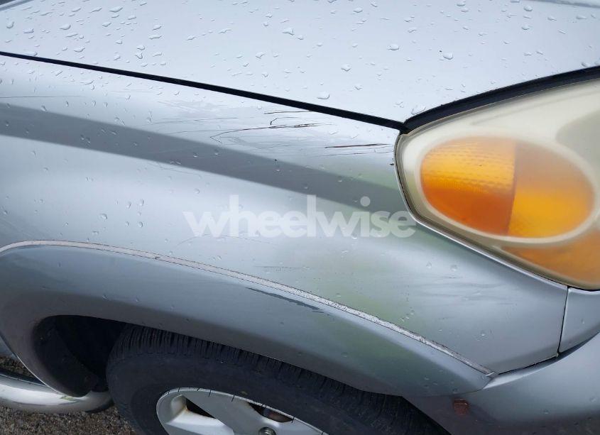 Photo 13 of 2004 Toyota Rav4 (VIN JTEGD20V440008811)