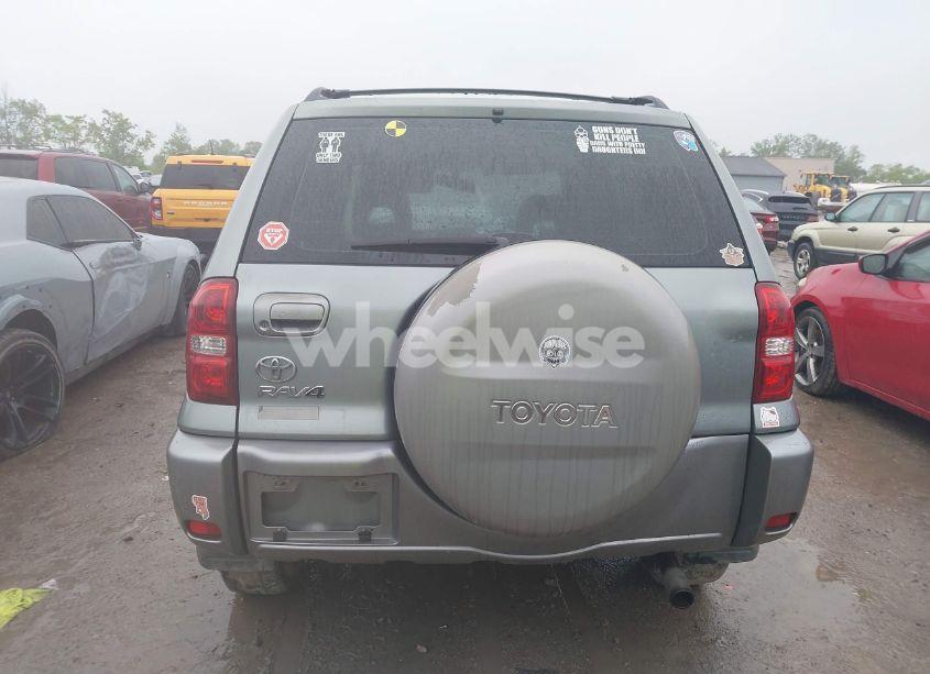 Photo 16 of 2004 Toyota Rav4 (VIN JTEGD20V440010736)