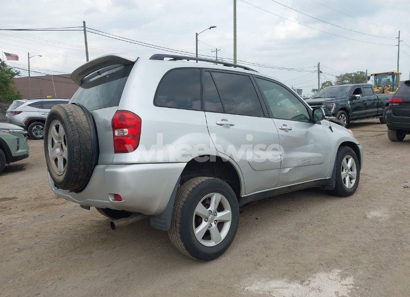 Photo 4 of 2004 Toyota Rav4 (VIN JTEGD20V440044689)