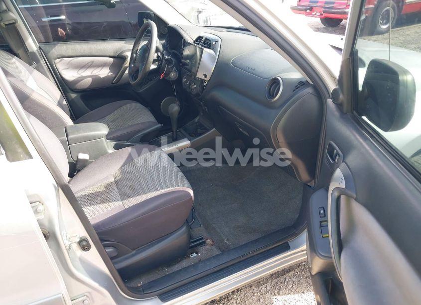 Photo 5 of 2004 Toyota Rav4 (VIN JTEGD20V540009059)