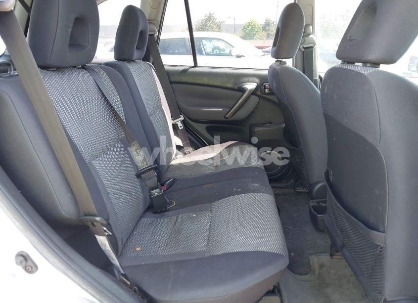 Photo 8 of 2004 Toyota Rav4 (VIN JTEGD20V540014990)