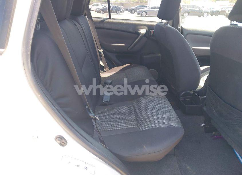 Photo 8 of 2004 Toyota Rav4 (VIN JTEGD20V540032454)